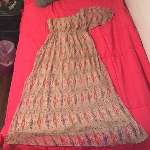 One shoulder maxi dress!